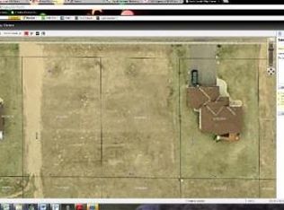 605 Fir St SW, Isanti, MN 55040