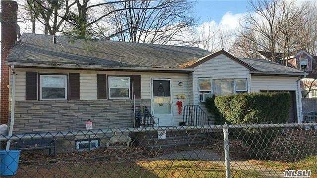 1st image of 137 Magnolia Ave