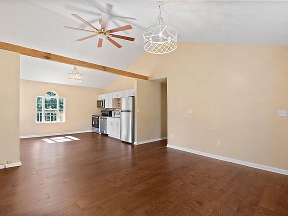 5th image of 177 Turkey Ridge Rd