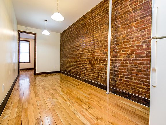 4th image of 248 Stockholm St APT 4R