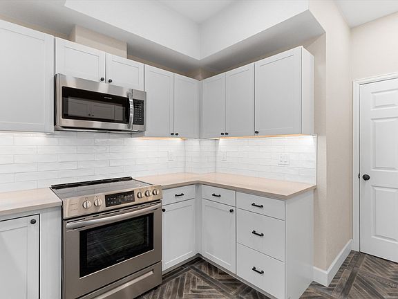 Kitchen/shared