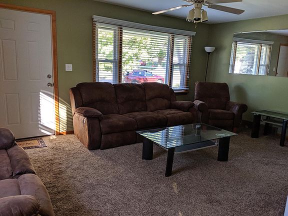 3rd image of 3620 Garden Ave