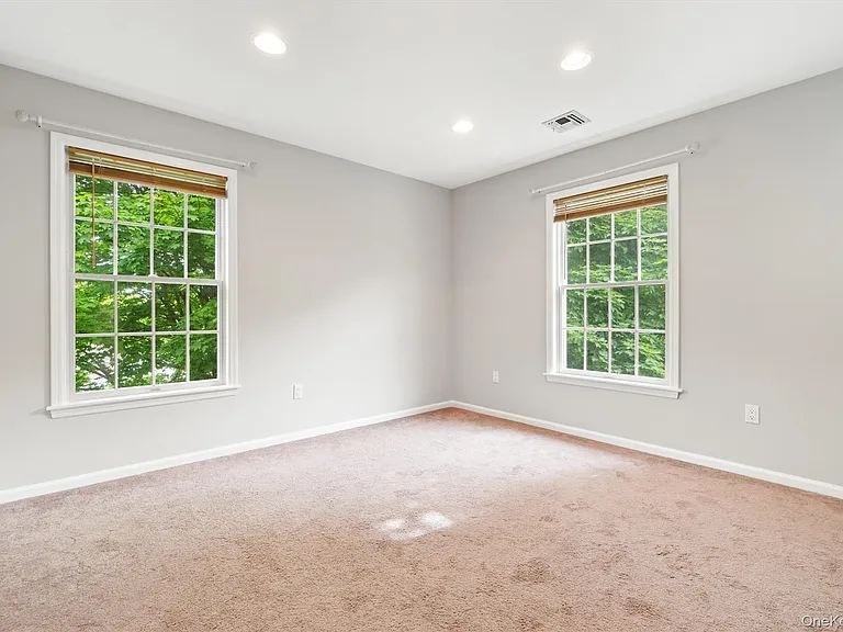 436 Jessup Rd — Photo 28