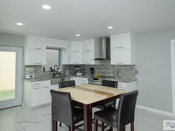 4th image of 1837 Utb Ln