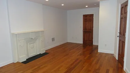 Rented by R New York