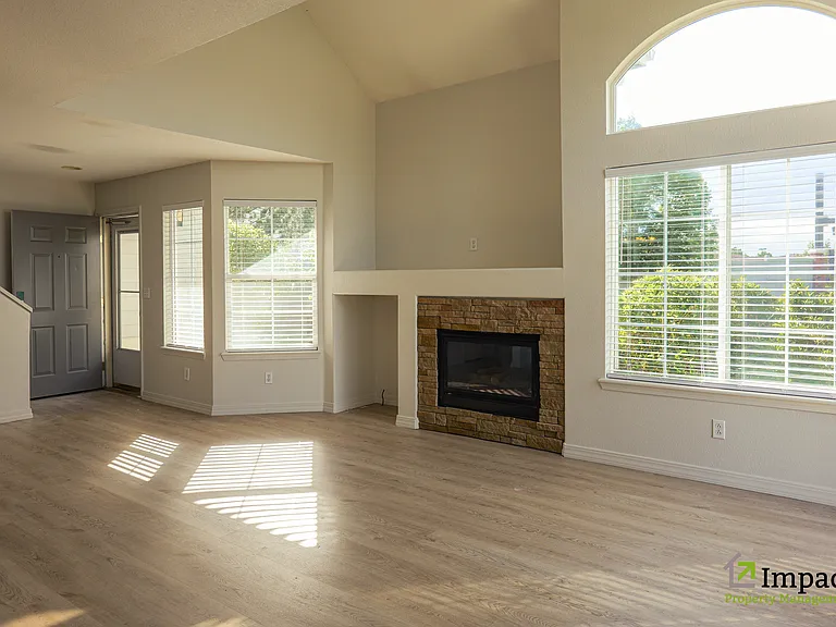9567 Deerhorn Ct #15 — Photo 6