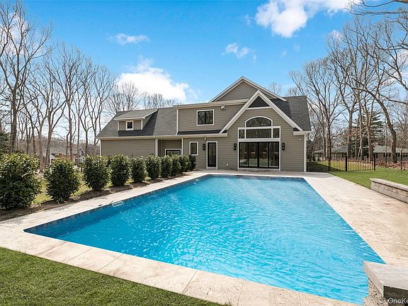 5th image of 1355 Little Peconic Bay Road