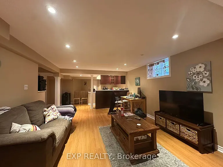 256 Scout St — Photo 13