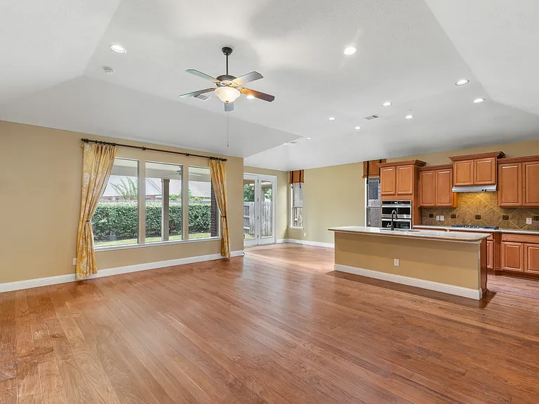 11119 Hayden Falls Dr — Photo 17