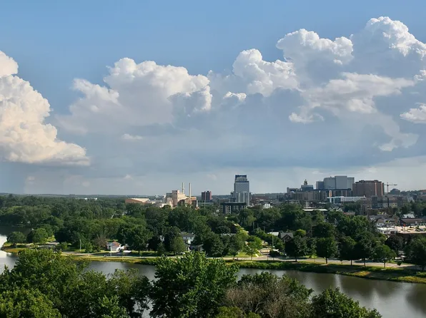 121 14th St NE APT 801, Rochester, MN 55906