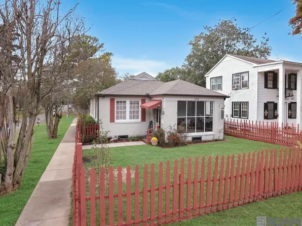 262 Lovers Ln, Baton Rouge, LA 70806
