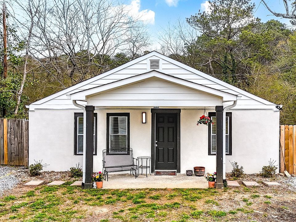 1st image of 5304 Groovers Landing Rd SE