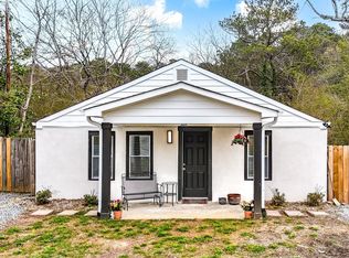 5304 Groovers Landing Rd SE, Acworth, GA 30101