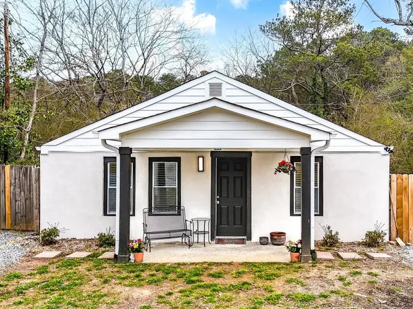 5304 Groovers Landing Rd SE, Acworth, GA 30101