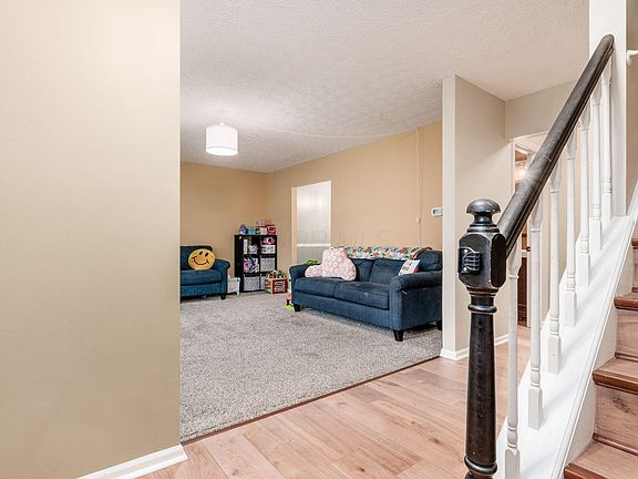 5th image of 5570 Oldwynne Rd