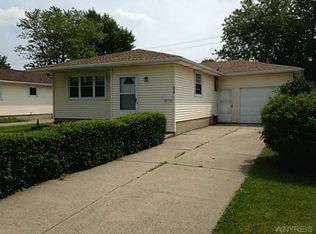 119 Autumn Lea Rd, Depew, NY 14043