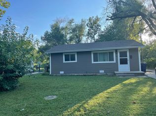 429 N Hickory Ln, Valley Center, KS 67147