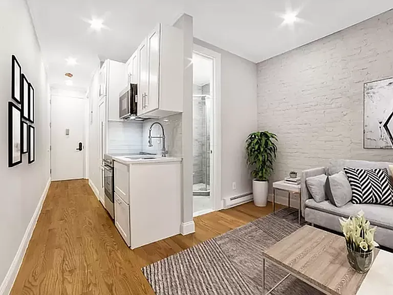 427 E 80th St #4D — Photo 1