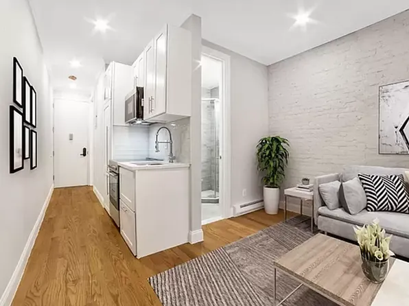 427 East 80th Street image 1 of 4