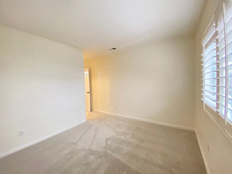 393 Spring Canyon Way — Photo 9