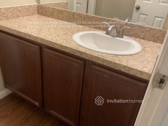 5th image of 16407 Eton Brook Ln