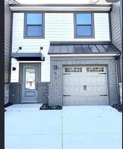 53 Connaught Ct Photo 1