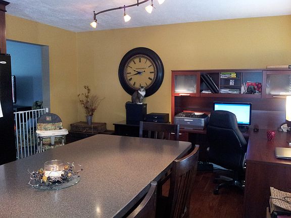 4th image of 1377 Sugar Maple Dr