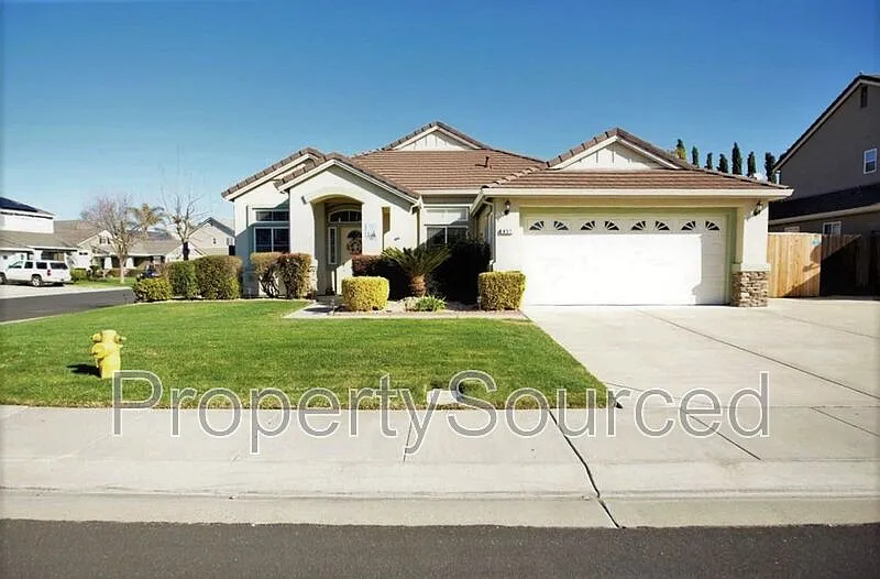 3 bed, 2.0 bath, 1837 sqft, $2,550 — Photo 1