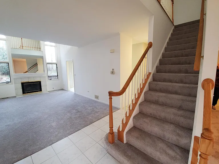 254 Charlotte Ct — Photo 22