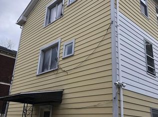 29 Bridgeport St #3, Worcester, MA 01604