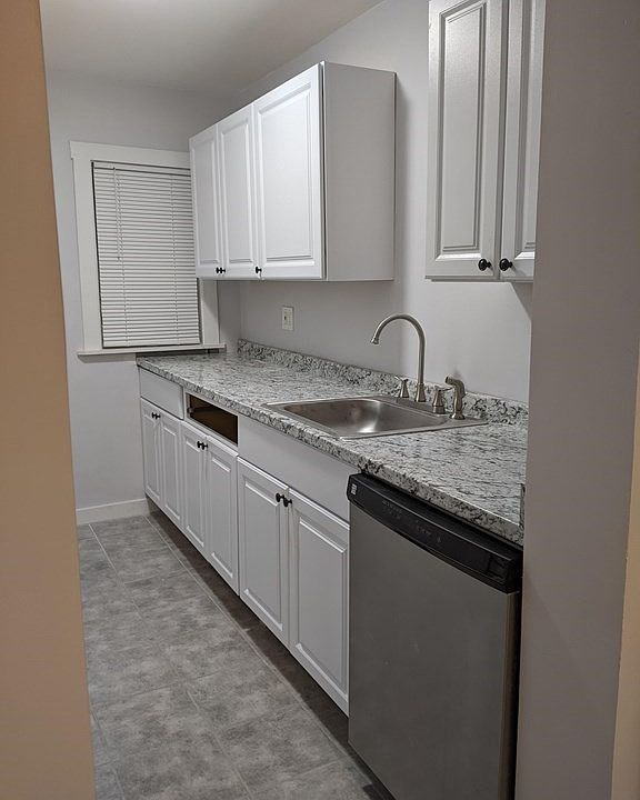 2nd image of 66 Providence St #2