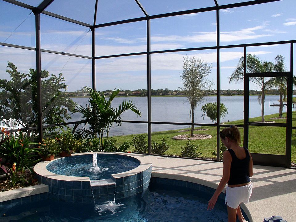 lanai pool/hot tub