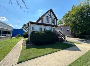 104 W Illinois St #2, Wheaton, IL 60187