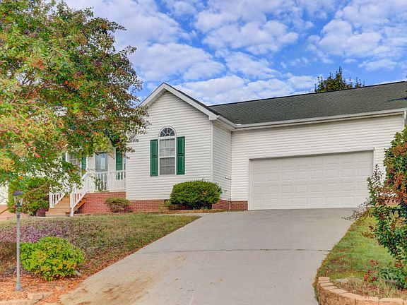 2nd image of 4707 Country Ln