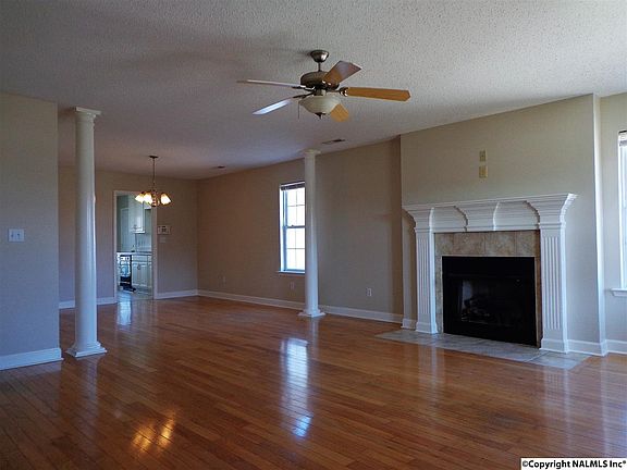 2nd image of 5001 Frankford Dr
