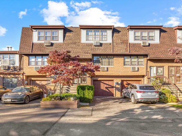 12021 Ketch Court #37, College Point, NY 11356