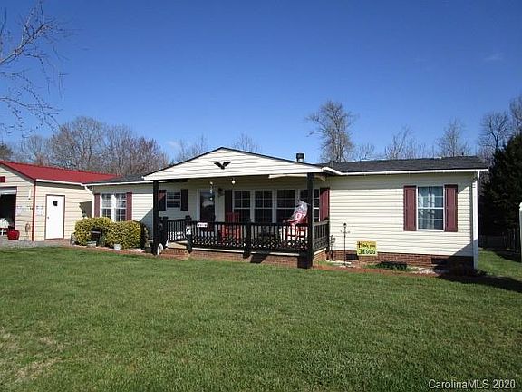 2nd image of 3688 Silver St