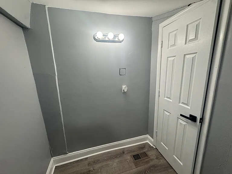 608 Sycamore St — Photo 15