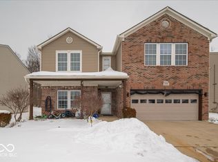 2940 Treehouse Pass, Greenwood, IN 46143