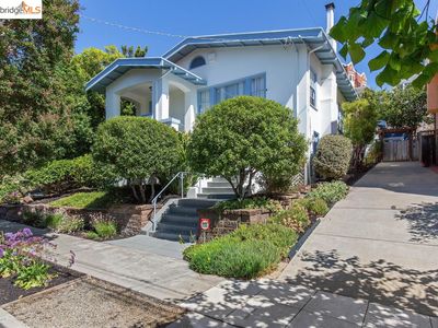 742 Walker Ave, Oakland, CA, 94610
