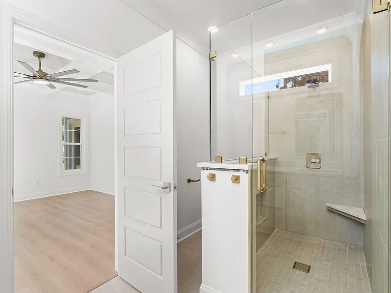 124 Arbor Ridge Cir — Photo 32