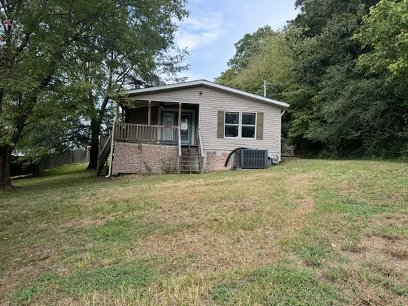 173 Hunter Ave, Carthage, TN 37030