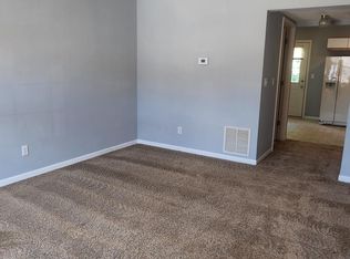 111 Autumn Pine Dr, Fairview Heights, IL 62208