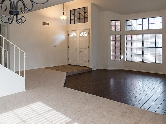 5th image of 1362 S Miramar