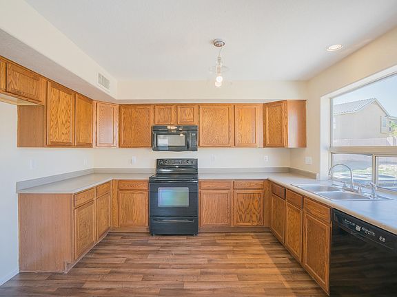 2nd image of 1276 N 160th Ave