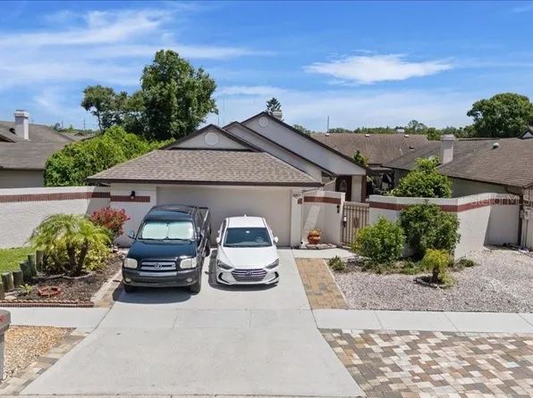 10903 Landon Ln, Tampa, FL 33635