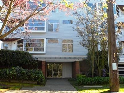2328 Fairview Ave E UNIT 201, Seattle, WA, 98102