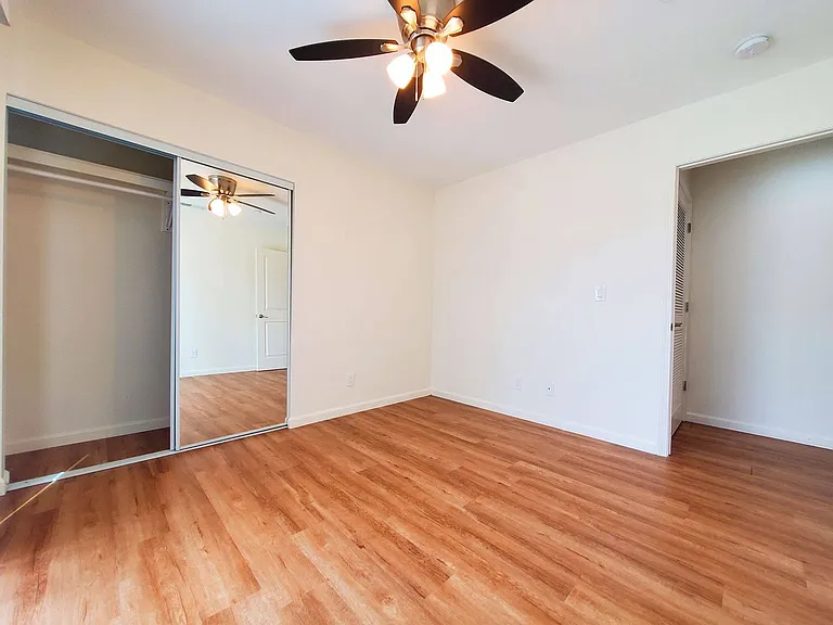 12550 Laurel St — Photo 36
