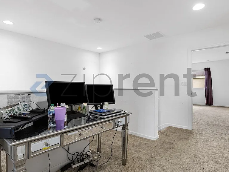 21429 NW 13th Ave — Photo 18