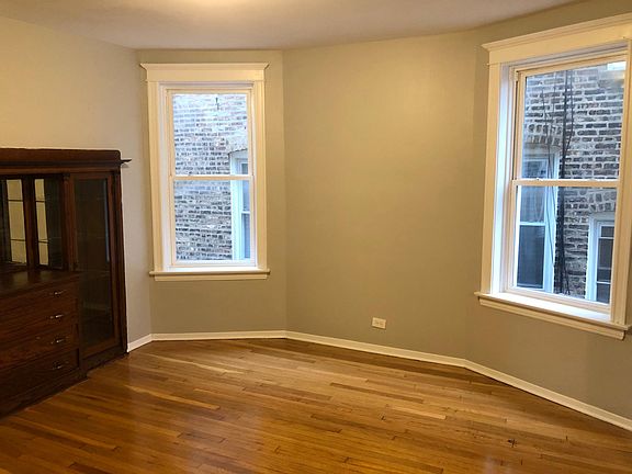 5th image of 2513 N Avers Ave #1F